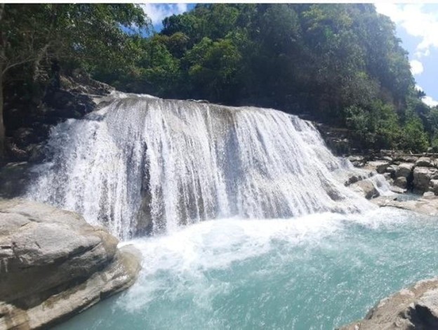 Air Terjun Tanggedu di Sumba Timur